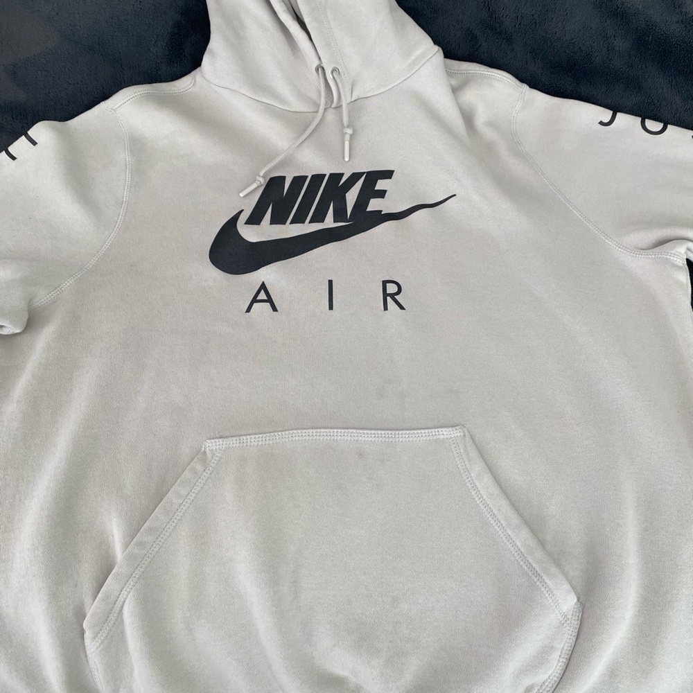 Tan/beige NIKE hoodie